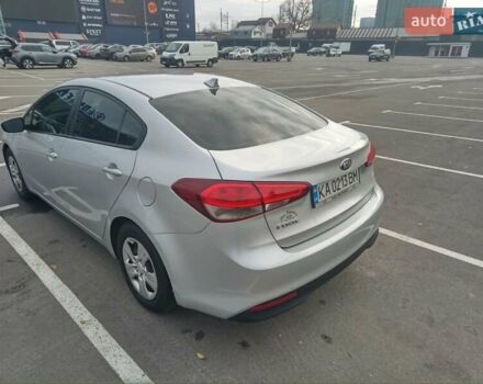 Сірий Кіа Форте, об'ємом двигуна 2 л та пробігом 256 тис. км за 12000 $, фото 2 на Automoto.ua