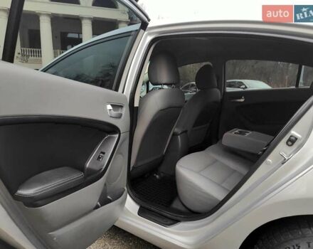 Серый Киа Форте, объемом двигателя 2 л и пробегом 257 тыс. км за 6990 $, фото 38 на Automoto.ua