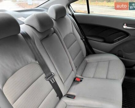 Серый Киа Форте, объемом двигателя 2 л и пробегом 257 тыс. км за 6990 $, фото 54 на Automoto.ua