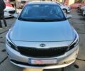 Сірий Кіа Форте, об'ємом двигуна 2 л та пробігом 143 тис. км за 9999 $, фото 2 на Automoto.ua