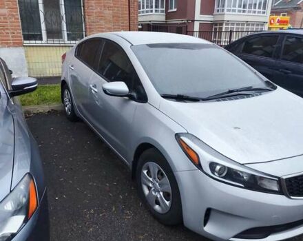 Серый Киа Форте, объемом двигателя 2 л и пробегом 54 тыс. км за 10200 $, фото 3 на Automoto.ua