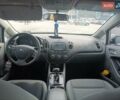 Сірий Кіа Форте, об'ємом двигуна 2 л та пробігом 256 тис. км за 12000 $, фото 4 на Automoto.ua