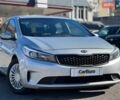Серый Киа Форте, объемом двигателя 2 л и пробегом 178 тыс. км за 9800 $, фото 4 на Automoto.ua