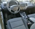 Сірий Кіа Форте, об'ємом двигуна 2 л та пробігом 143 тис. км за 9999 $, фото 11 на Automoto.ua