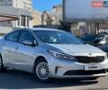 Серый Киа Форте, объемом двигателя 2 л и пробегом 178 тыс. км за 9800 $, фото 1 на Automoto.ua