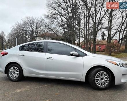 Серый Киа Форте, объемом двигателя 2 л и пробегом 257 тыс. км за 6990 $, фото 24 на Automoto.ua