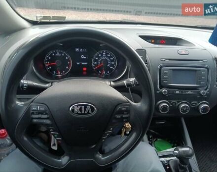 Сірий Кіа Форте, об'ємом двигуна 2 л та пробігом 256 тис. км за 12000 $, фото 16 на Automoto.ua