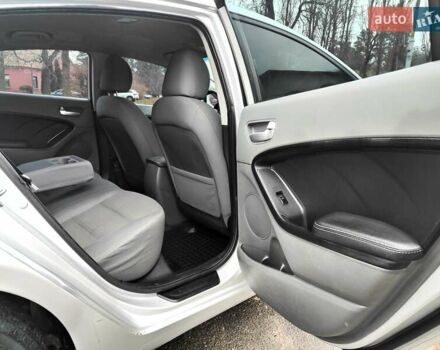 Серый Киа Форте, объемом двигателя 2 л и пробегом 257 тыс. км за 6990 $, фото 50 на Automoto.ua