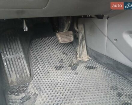 Сірий Кіа Форте, об'ємом двигуна 2 л та пробігом 256 тис. км за 12000 $, фото 7 на Automoto.ua