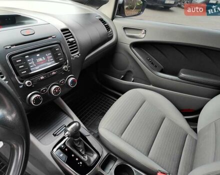 Серый Киа Форте, объемом двигателя 2 л и пробегом 257 тыс. км за 6990 $, фото 35 на Automoto.ua