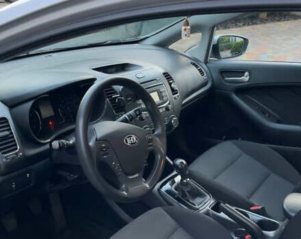 Серый Киа Форте, объемом двигателя 2 л и пробегом 90 тыс. км за 9200 $, фото 28 на Automoto.ua