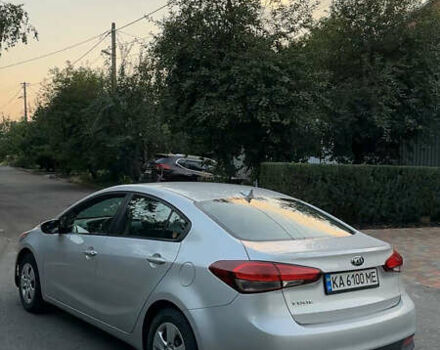 Серый Киа Форте, объемом двигателя 2 л и пробегом 90 тыс. км за 9200 $, фото 24 на Automoto.ua