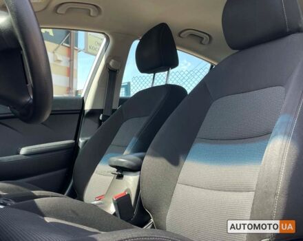 Сірий Кіа Форте, об'ємом двигуна 2 л та пробігом 114 тис. км за 12800 $, фото 12 на Automoto.ua