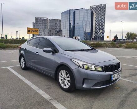 Серый Киа Форте, объемом двигателя 2 л и пробегом 144 тыс. км за 12900 $, фото 7 на Automoto.ua