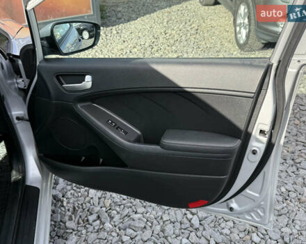 Киа Форте 2017 в Стрые на Automoto.ua Серый Киа Форте, объемом двигателя 2 л и пробегом 114 тыс. км за 10999 $, фото 34 на Automoto.ua