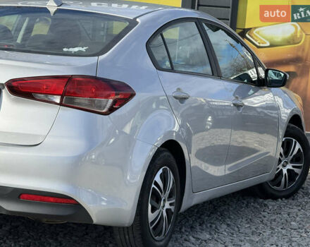 Киа Форте 2017 в Стрые на Automoto.ua Серый Киа Форте, объемом двигателя 2 л и пробегом 114 тыс. км за 10999 $, фото 24 на Automoto.ua