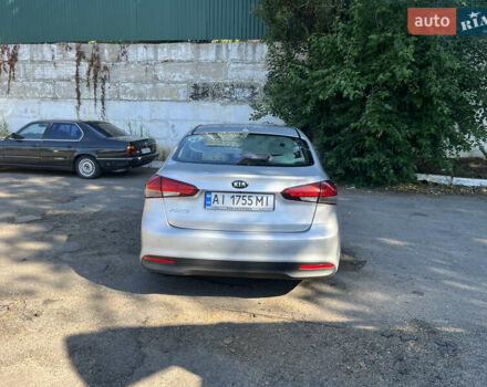 Сірий Кіа Форте, об'ємом двигуна 2 л та пробігом 130 тис. км за 10400 $, фото 8 на Automoto.ua
