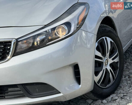 Киа Форте 2017 в Стрые на Automoto.ua Серый Киа Форте, объемом двигателя 2 л и пробегом 114 тыс. км за 10999 $, фото 13 на Automoto.ua