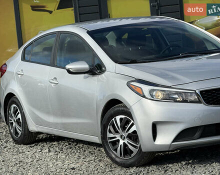 Киа Форте 2017 в Стрые на Automoto.ua Серый Киа Форте, объемом двигателя 2 л и пробегом 114 тыс. км за 10999 $, фото 7 на Automoto.ua