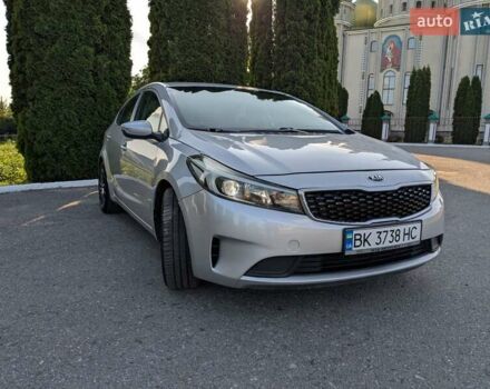 Серый Киа Форте, объемом двигателя 2 л и пробегом 115 тыс. км за 9199 $, фото 6 на Automoto.ua