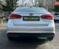 Серый Киа Форте, объемом двигателя 2 л и пробегом 86 тыс. км за 9999 $, фото 5 на Automoto.ua