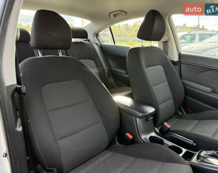 Киа Форте 2017 в Стрые на Automoto.ua Серый Киа Форте, объемом двигателя 2 л и пробегом 114 тыс. км за 10999 $, фото 30 на Automoto.ua