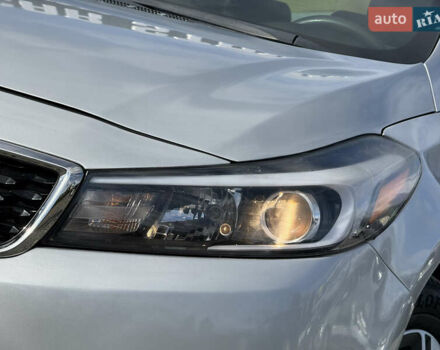 Киа Форте 2017 в Стрые на Automoto.ua Серый Киа Форте, объемом двигателя 2 л и пробегом 114 тыс. км за 10999 $, фото 14 на Automoto.ua