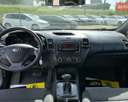 Сірий Кіа Форте, об'ємом двигуна 2 л та пробігом 114 тис. км за 11500 $, фото 6 на Automoto.ua