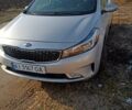 Серый Киа Форте, объемом двигателя 2 л и пробегом 28 тыс. км за 12800 $, фото 3 на Automoto.ua