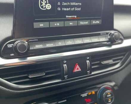 Сірий Кіа Форте, об'ємом двигуна 2 л та пробігом 75 тис. км за 15700 $, фото 40 на Automoto.ua