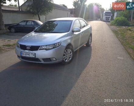Сірий Кіа Форте, об'ємом двигуна 1.59 л та пробігом 237 тис. км за 6998 $, фото 1 на Automoto.ua