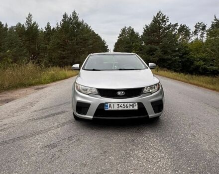 Сірий Кіа Форте, об'ємом двигуна 2 л та пробігом 312 тис. км за 8000 $, фото 1 на Automoto.ua