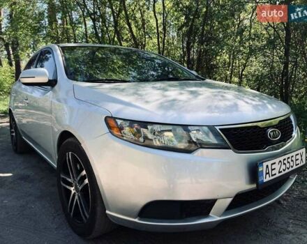 Сірий Кіа Форте, об'ємом двигуна 2 л та пробігом 164 тис. км за 7200 $, фото 1 на Automoto.ua