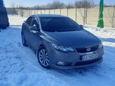 Серый Киа Форте, объемом двигателя 2.4 л и пробегом 321 тыс. км за 8200 $, фото 1 на Automoto.ua