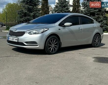 Серый Киа Форте, объемом двигателя 1.8 л и пробегом 176 тыс. км за 8900 $, фото 1 на Automoto.ua