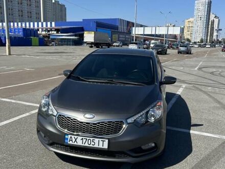 Киа Форте 2013 в Киеве на Automoto.ua Серый Киа Форте, объемом двигателя 2 л и пробегом 165 тыс. км за 10000 $, фото 1 на Automoto.ua