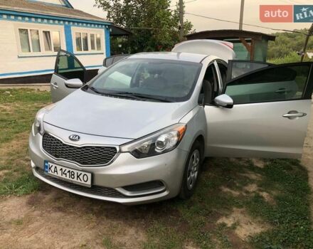 Серый Киа Форте, объемом двигателя 1.8 л и пробегом 129 тыс. км за 10000 $, фото 1 на Automoto.ua