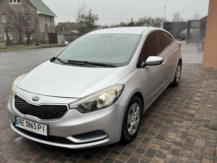 Серый Киа Форте, объемом двигателя 1.8 л и пробегом 302 тыс. км за 7850 $, фото 1 на Automoto.ua