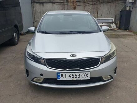 Сірий Кіа Форте, об'ємом двигуна 2 л та пробігом 225 тис. км за 7800 $, фото 1 на Automoto.ua