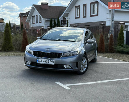 Серый Киа Форте, объемом двигателя 2 л и пробегом 134 тыс. км за 10900 $, фото 1 на Automoto.ua