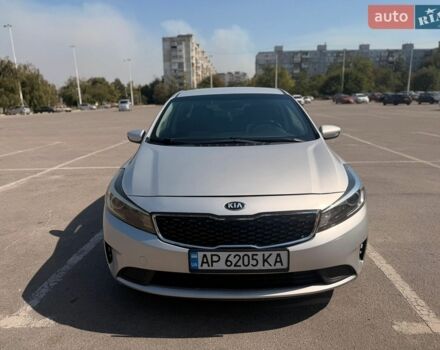 Сірий Кіа Форте, об'ємом двигуна 2 л та пробігом 145 тис. км за 9500 $, фото 1 на Automoto.ua