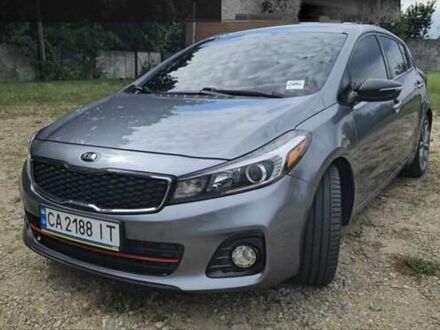 Киа Форте 2017 в Умани на Automoto.ua Серый Киа Форте, объемом двигателя 1.6 л и пробегом 87 тыс. км за 14500 $, фото 1 на Automoto.ua