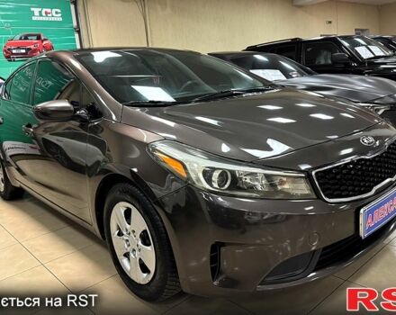 Серый Киа Форте, объемом двигателя 2 л и пробегом 15700 тыс. км за 10000 $, фото 1 на Automoto.ua