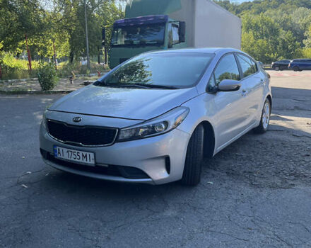 Серый Киа Форте, объемом двигателя 2 л и пробегом 130 тыс. км за 10400 $, фото 1 на Automoto.ua