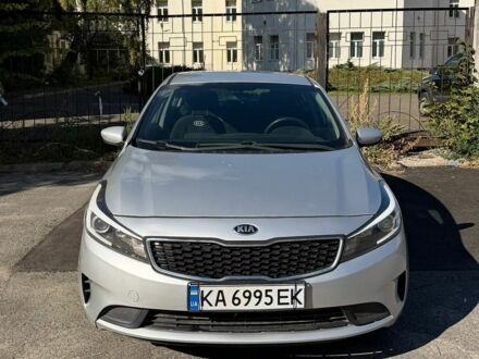 Сірий Кіа Форте, об'ємом двигуна 2 л та пробігом 176 тис. км за 7000 $, фото 1 на Automoto.ua