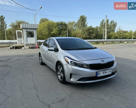 Серый Киа Форте, объемом двигателя 2 л и пробегом 88 тыс. км за 14000 $, фото 1 на Automoto.ua