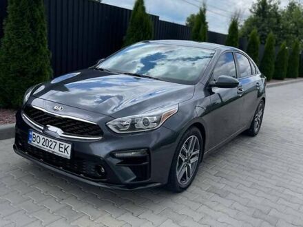 Киа Форте 2019 в Тернополе на Automoto.ua Серый Киа Форте, объемом двигателя 2 л и пробегом 75 тыс. км за 15700 $, фото 1 на Automoto.ua