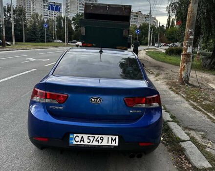 Синій Кіа Форте, об'ємом двигуна 2 л та пробігом 260 тис. км за 7300 $, фото 2 на Automoto.ua