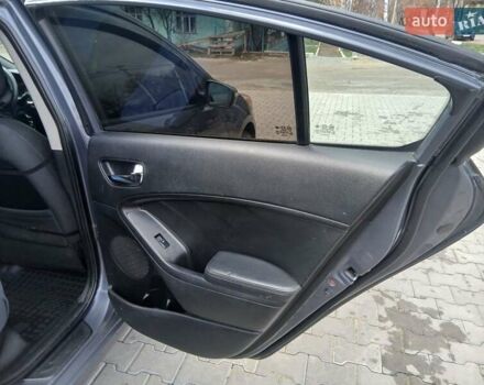 Синий Киа Форте, объемом двигателя 1.8 л и пробегом 307 тыс. км за 6900 $, фото 17 на Automoto.ua