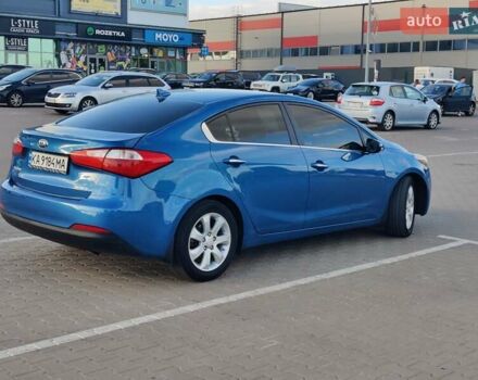 Синий Киа Форте, объемом двигателя 2 л и пробегом 174 тыс. км за 8600 $, фото 4 на Automoto.ua